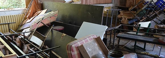 Messie-Wohnung Reinigung